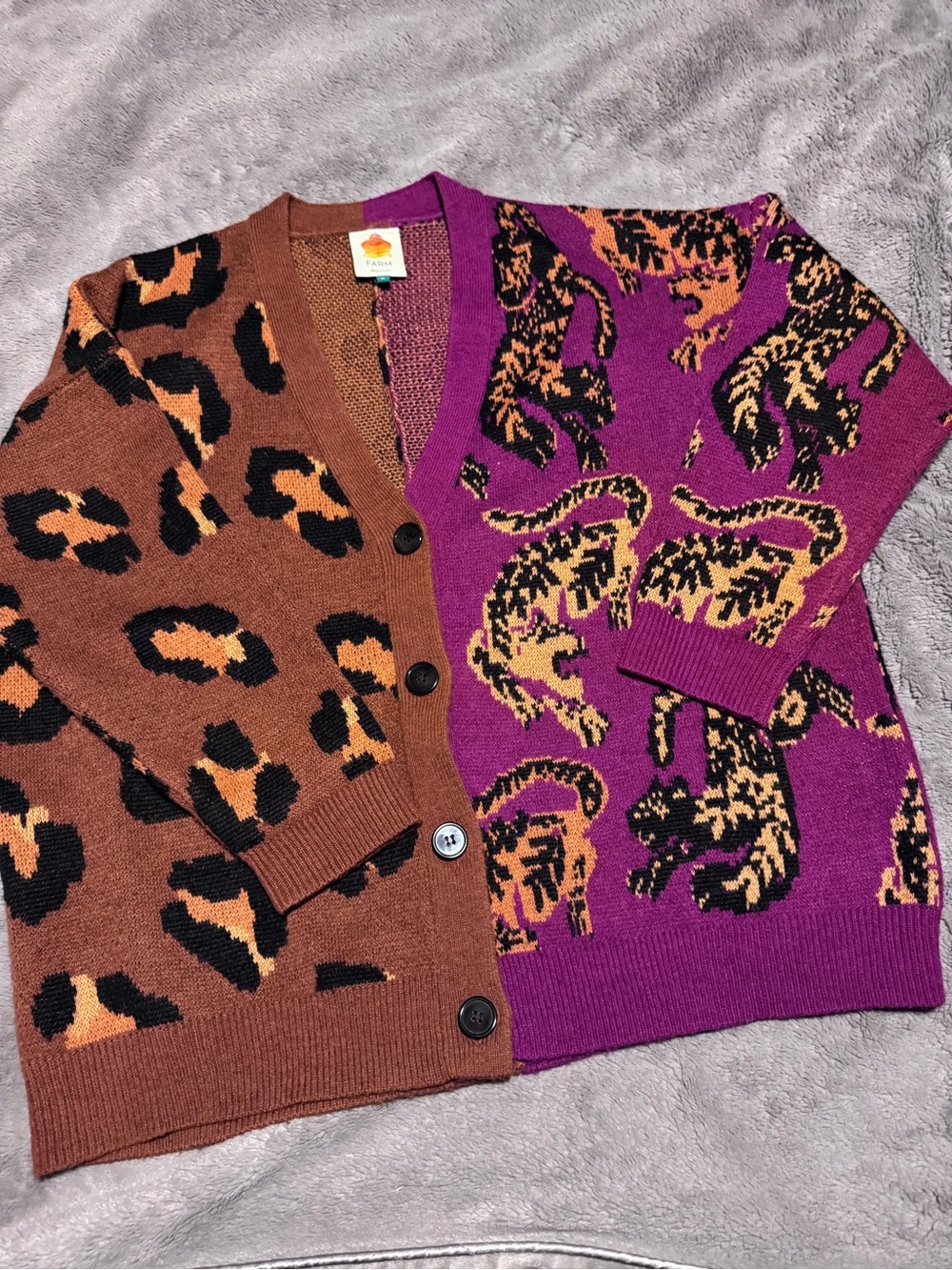 Farm Rio Wild Leopard Cardigan - Picture 2 of 7